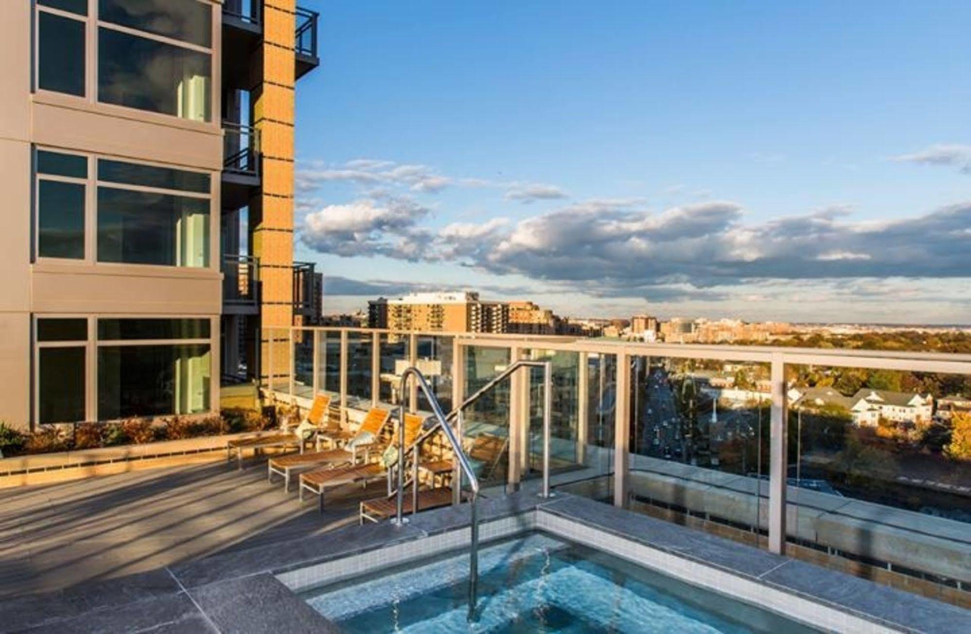 Bridgestreet At The View At Liberty Center Aparthotel Arlington Exteriör bild